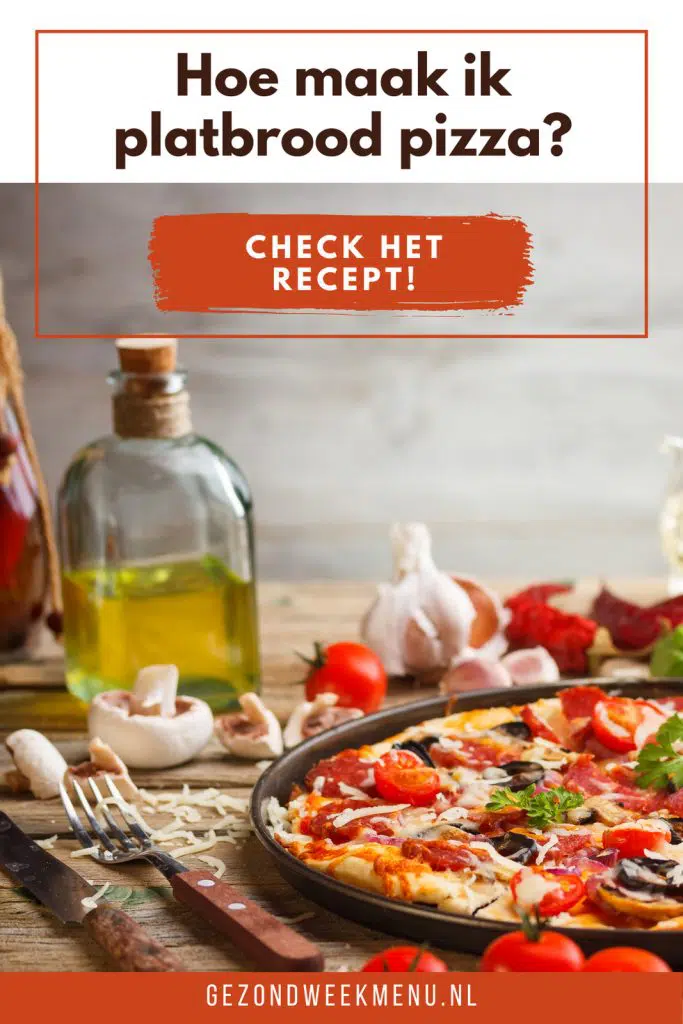 Heerlijk recept voor platbroodpizza met courgette. Deze zelfgemaakte platbrood pizza met lekker veel groente staat binnen 30 minuten op tafel! #pizza #recept