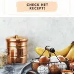 Zoek je een gezond ontbijt recept met havermout? Deze havermouttaart met kwark en banaan is makkelijk om te maken en heel erg lekker! #ontbijt #havermout #suikervrij