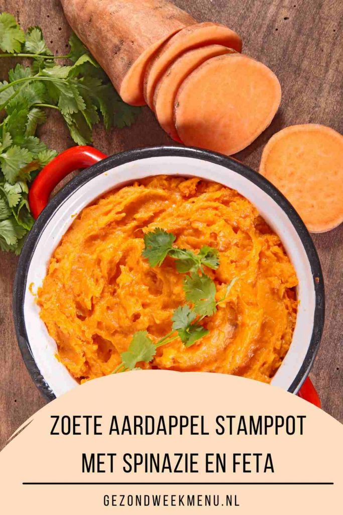 Lekker en makkelijk recept voor zoete aardappel stamppot met spinazie en feta. Boordevol groente en binnen 30 minuten op tafel. #stamppot #zoeteaardappel
