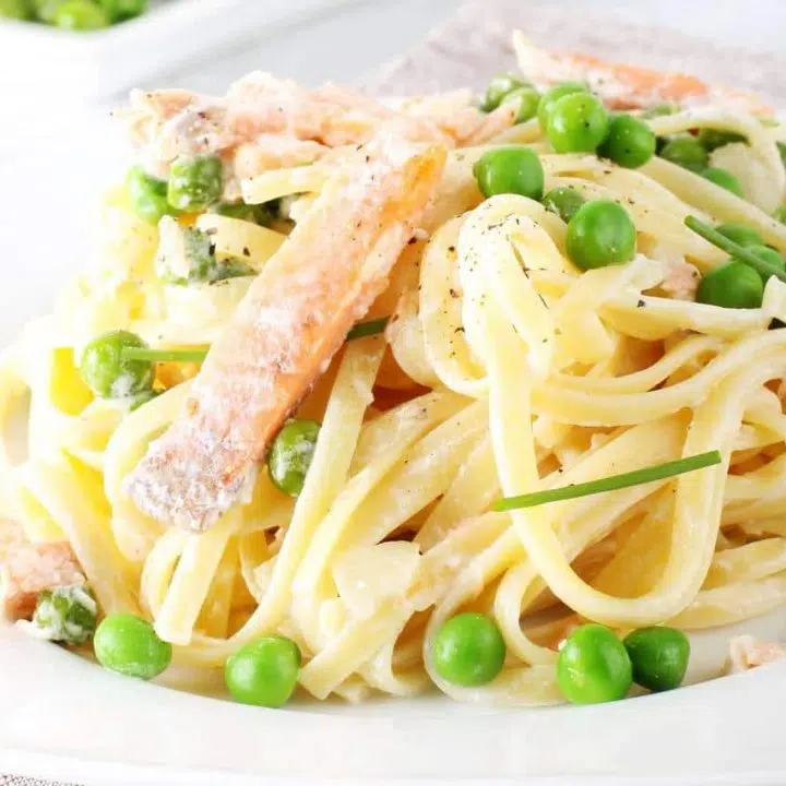 pasta-met-zalm-en-pesto-gezond-weekmenu