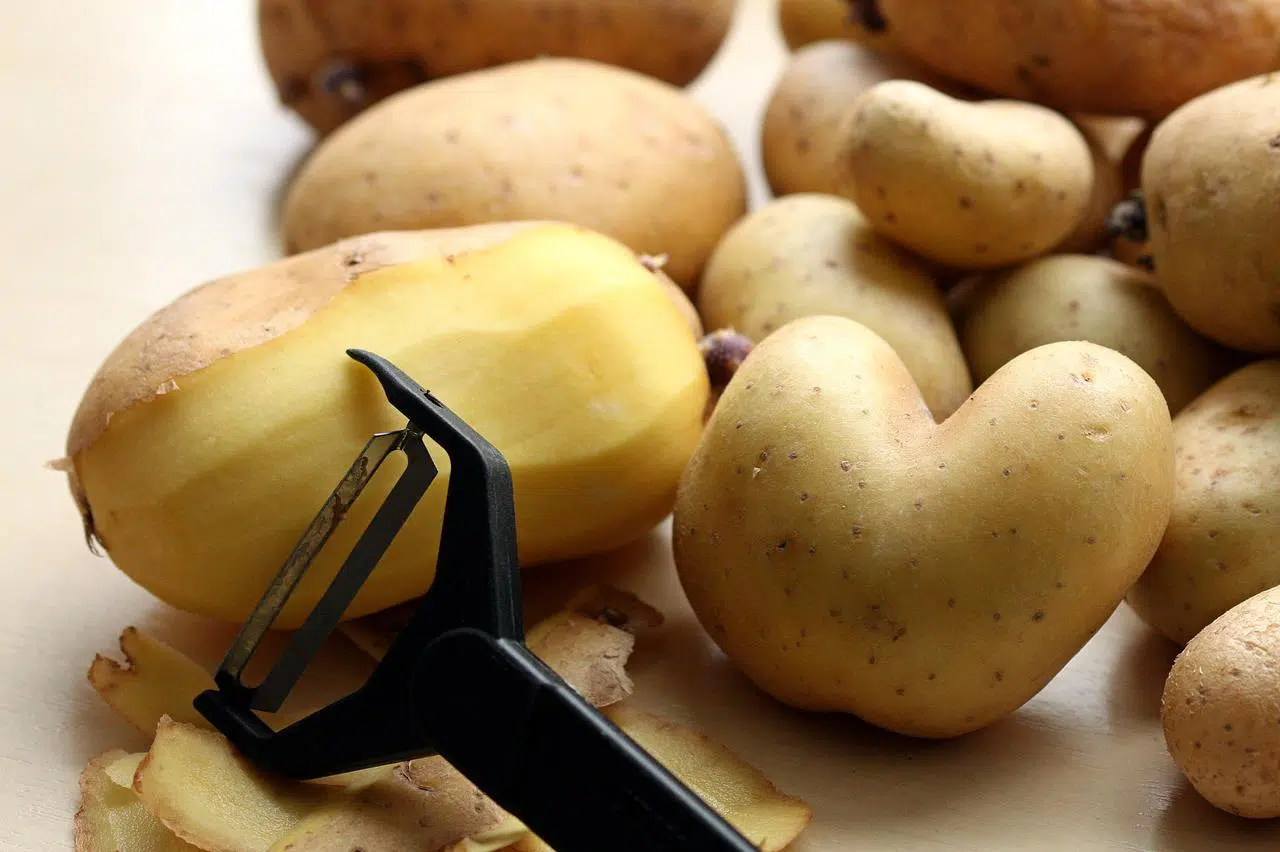 aardappels-schillen-gezond-weekmenu