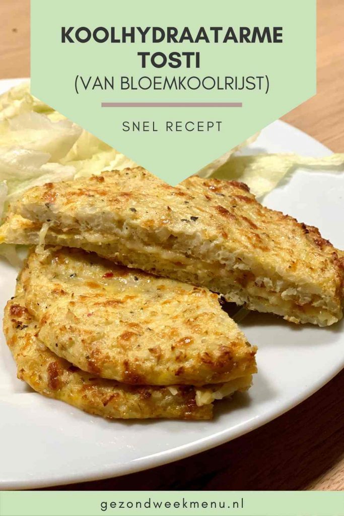 Simpele koolhydraatarme tosti met bloemkoolrijst en kaas. Eet deze onweerstaanbaar lekkere bloemkooltosti als gezonde lunch of lichte avondmaaltijd.