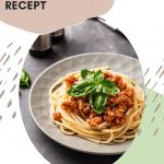 Snelle bolognesesaus met veel groenten. Dit spaghetti bolognese recept is lekker, gezond en staat binnen 30 minuten op tafel.